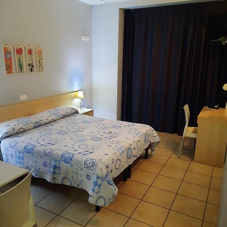 Il Chiesino Hotel Pontedera Bagian luar foto