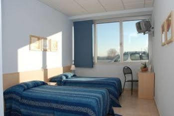 Il Chiesino Hotel Pontedera Bagian luar foto